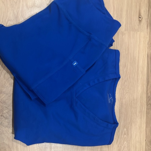 Jaanuu scrub set - Picture 2 of 2